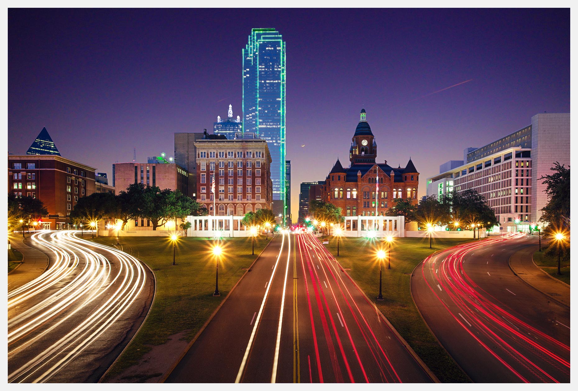 Dealey Plaza Dallas Texas Skyline View